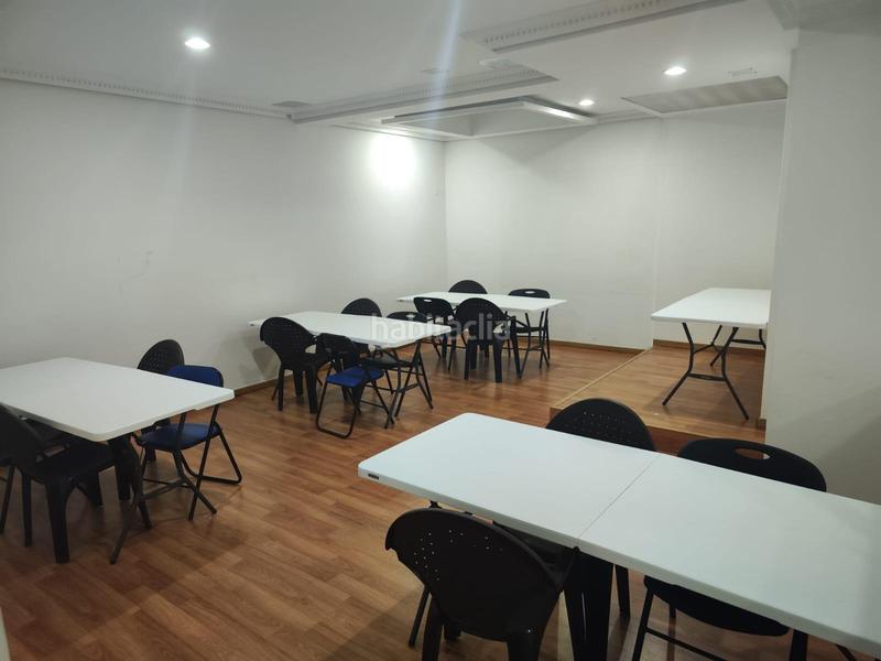 Foto ba9dc93b-6392-4957-bd0d-3d01113e1319. Lloguer local comercial a Centro Ponferrada