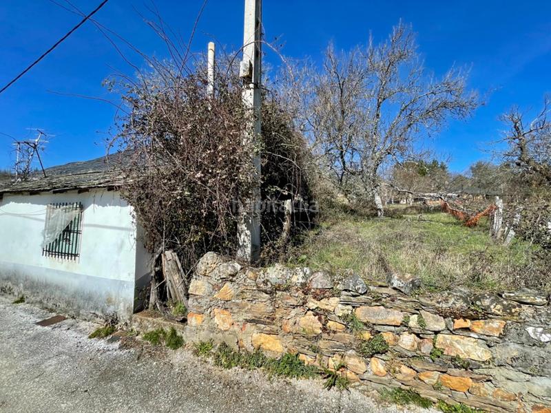Foto a230ec7b-584e-4a6c-bfe6-11e141791750. Terreny residencial a Sancedo