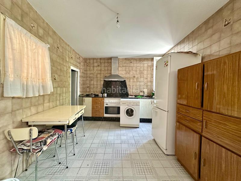 Foto 13ec4fac-0d47-4df7-9b0a-15f57ab1d767. Mas avec chauffage parking dans Flores de Sil - La Placa Ponferrada