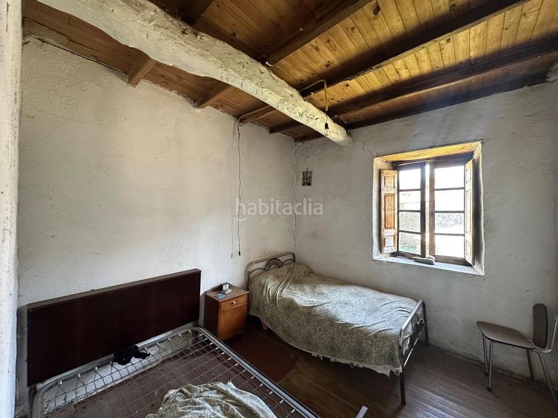 Foto 48961977-f020-4d4f-a3e9-35af3d70999a. Haus mit heizung in Pedrafita do Cebreiro