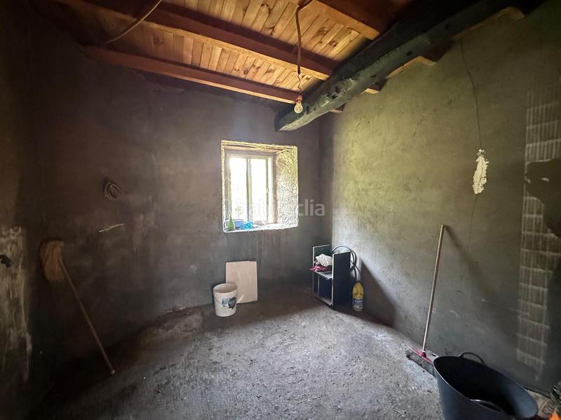 Foto 74790a43-8474-4c07-8f3d-0108891c5ad7. Haus mit heizung in Pedrafita do Cebreiro