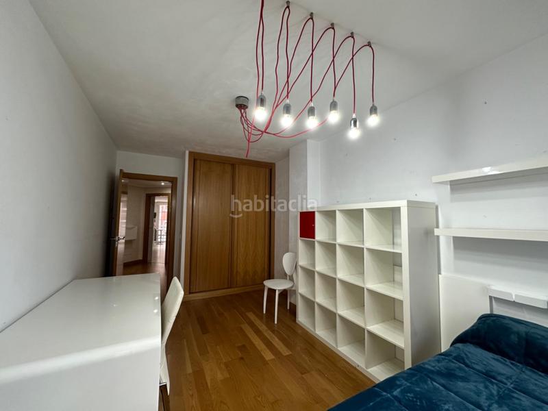 Foto 25e7233e-8da8-4b7e-8bce-f72d56d946b9. Miete etagenwohnung mit heizung parking in Centro Ponferrada