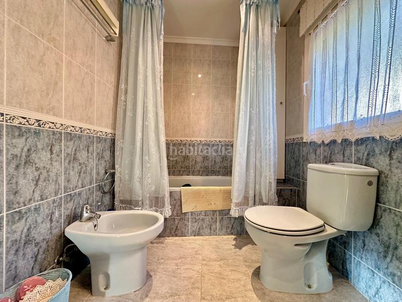 Foto 46cbc4ad-9fd6-49b8-8278-390dbf119314. Mas avec chauffage parking dans Carucedo