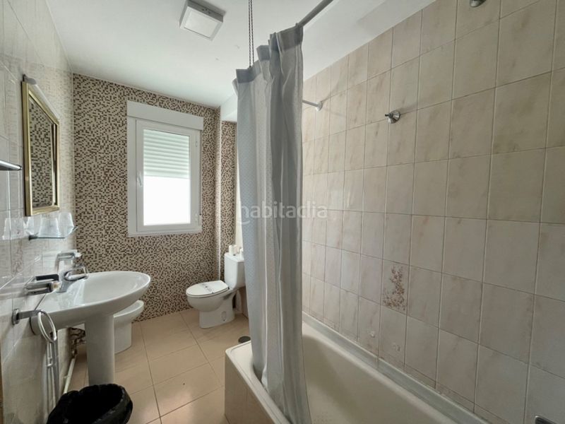 Foto 52441111-56e5-4121-a04e-9ab815b3202b. Local comercial en carretera nacional vi en Camponaraya 394 hotel reformado nvi en Camponaraya