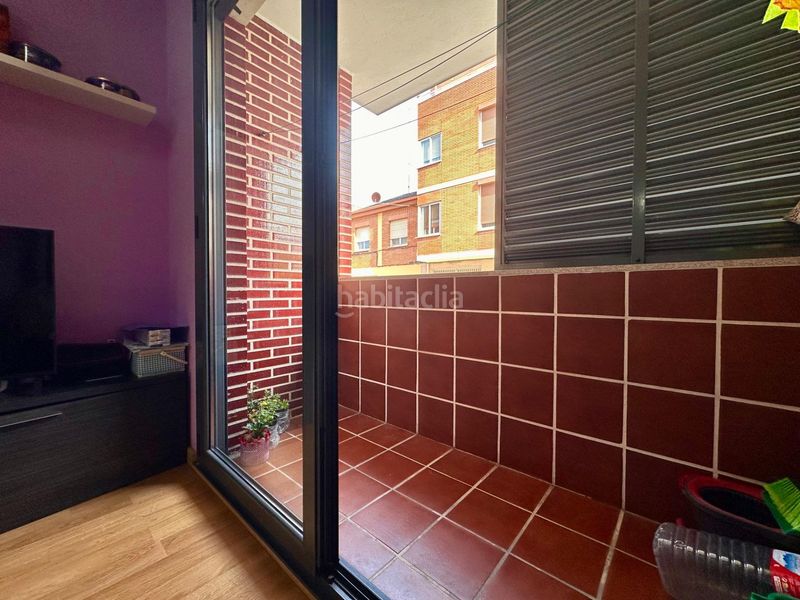 Foto 4e77875b-4bcb-49ff-b689-e73475e2d6b1. Apartament amb calefacció aparcament a Flores de Sil - La Placa Ponferrada