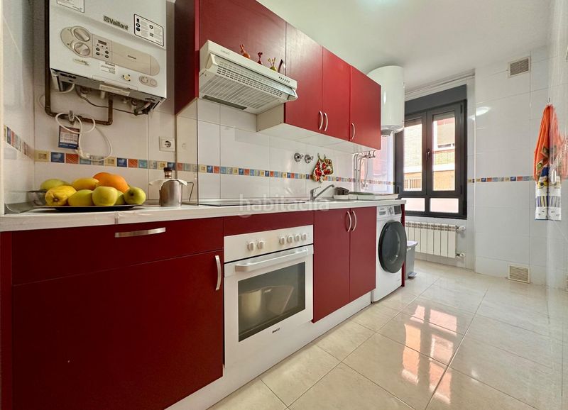 Foto 532d9c02-f463-4983-9efd-0191a0332c98. Apartament amb calefacció aparcament a Flores de Sil - La Placa Ponferrada