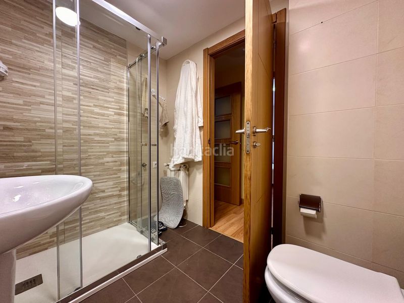 Foto dbf8770e-3ee7-44b5-9096-b7a07c020ac7. Apartament amb calefacció aparcament a Flores de Sil - La Placa Ponferrada