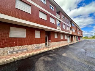 Appartement à Villaquilambre. Piso  villaobispo de las regueras  villaquilambre