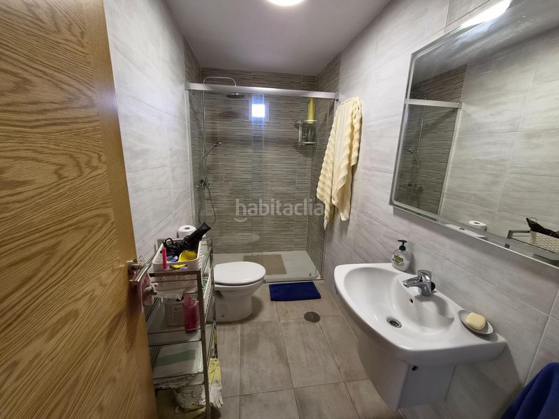 Foto 9b6d1dab-ea68-4555-9a75-9b4a4bc4a77d. Casa amb aparcament a Flores de Sil - La Placa Ponferrada