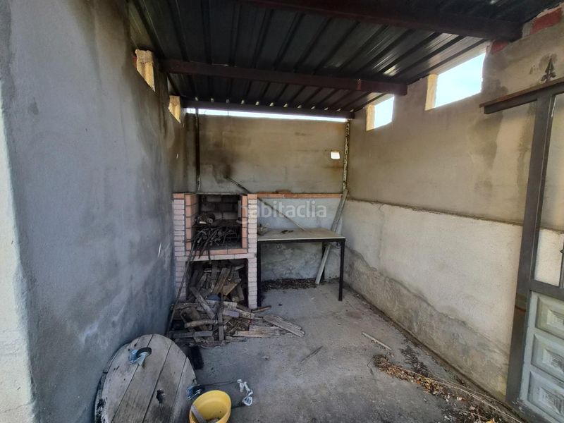 Foto d8a3568e-fbe0-4bb1-857b-da653ae77d5b. Terreny residencial a Cacabelos