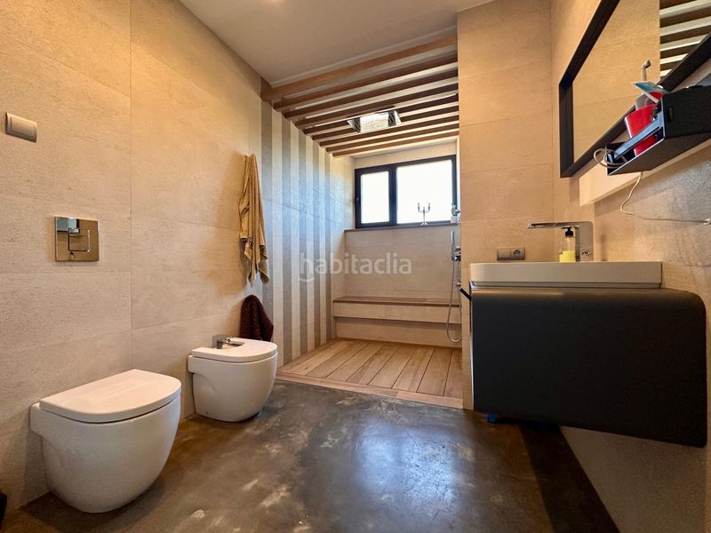 Foto ce5d36c5-2de5-4070-a33c-2730cd121134. Xalet amb calefacció aparcament piscina a Camponaraya