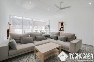 Etagenwohnung in Poble Nou. Piso en venta en terrassa