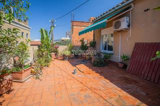 Flat in Barri del Centre. Piso en venta en terrassa