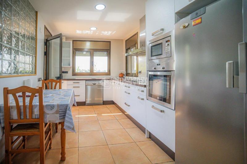 Foto 1065dab4-7176-4567-a79d-74b3bd084f15. Casa con parcheggio in Can Gonteres Terrassa