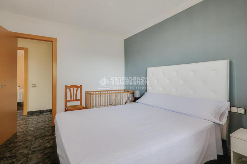 Foto a26fab0d-bb1f-459a-93c8-34ec6f8f19f0. Casa con parcheggio in Can Gonteres Terrassa