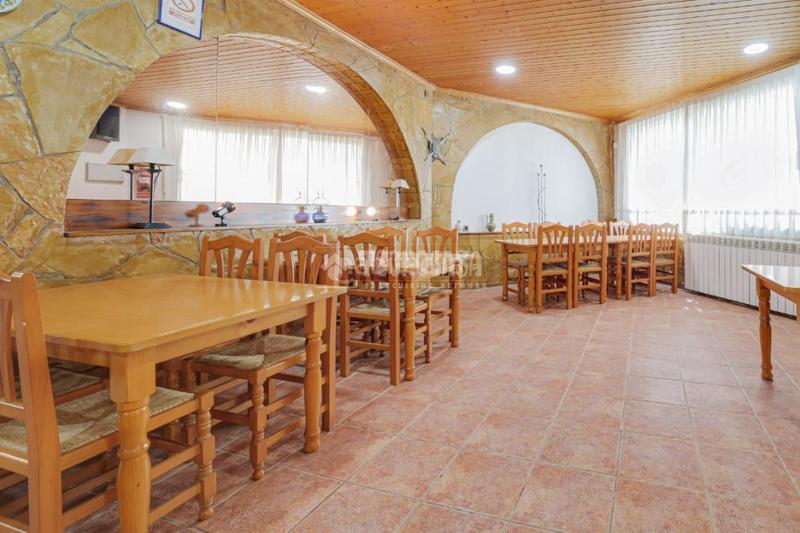 Foto afe08a79-9b34-4828-8295-d12157a9fcc6. Casa con parcheggio in Can Gonteres Terrassa