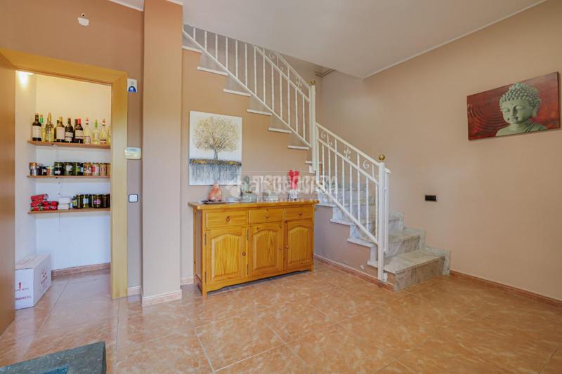 Foto cb5e7bd2-92e6-48e8-957f-45cdc95b5354. Casa con parcheggio in Can Gonteres Terrassa