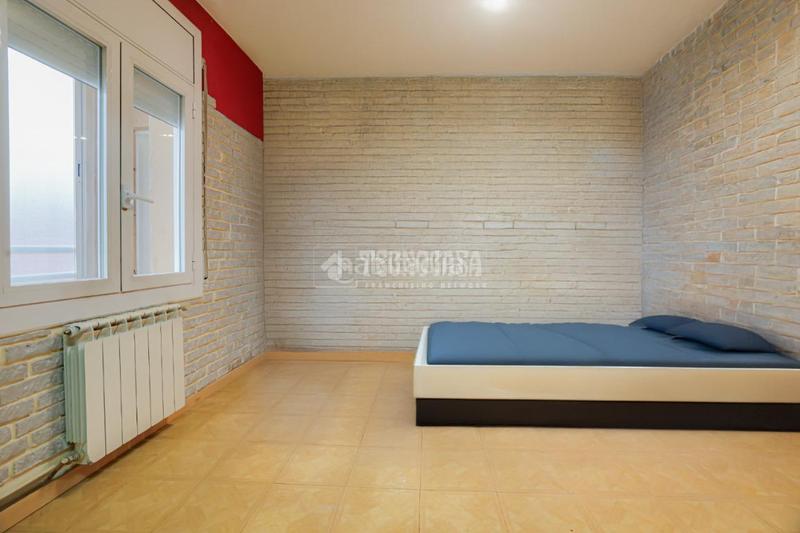 Foto 5ad88c77-2d60-443a-bd9d-392f08b1e6fb. Flat in Ca n'Aurell Terrassa