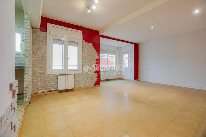 Foto 82aeb573-6100-4735-8f47-7609df7c75d3. Flat in Ca n'Aurell Terrassa