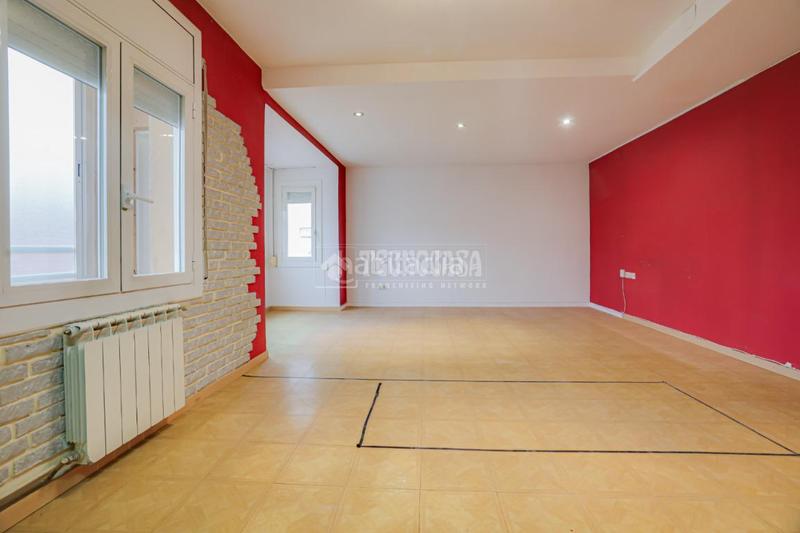 Foto cb91252b-2e05-44c0-8cb1-86e1e1c60950. Flat in Ca n'Aurell Terrassa