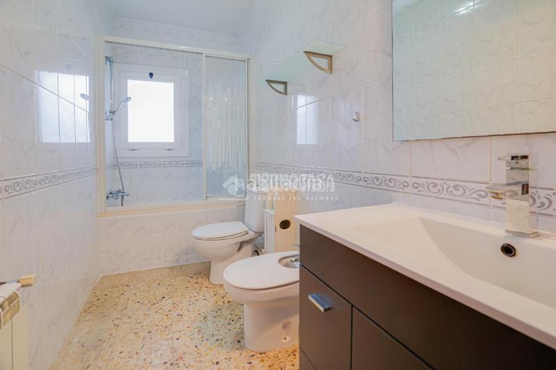 Foto f4f106c1-ab93-442a-a0dd-0a1410d16bdb. Flat in Ca n'Aurell Terrassa