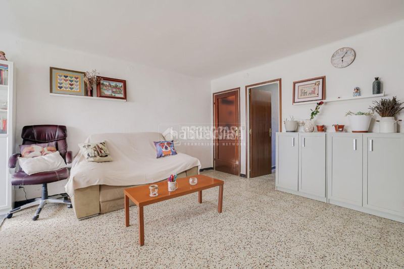 Foto d2e17748-b6e3-4cde-a2fc-7e895e369e2e. Pis amb calefacció a Can Boada Terrassa