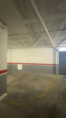 Aparcament cotxe a Zona Esportiva