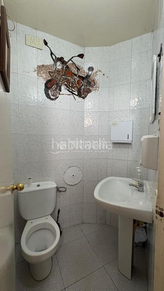 Foto ab1a71e5-ed50-4f1c-9403-9356aee6a296. Local comercial a Can Boada Terrassa