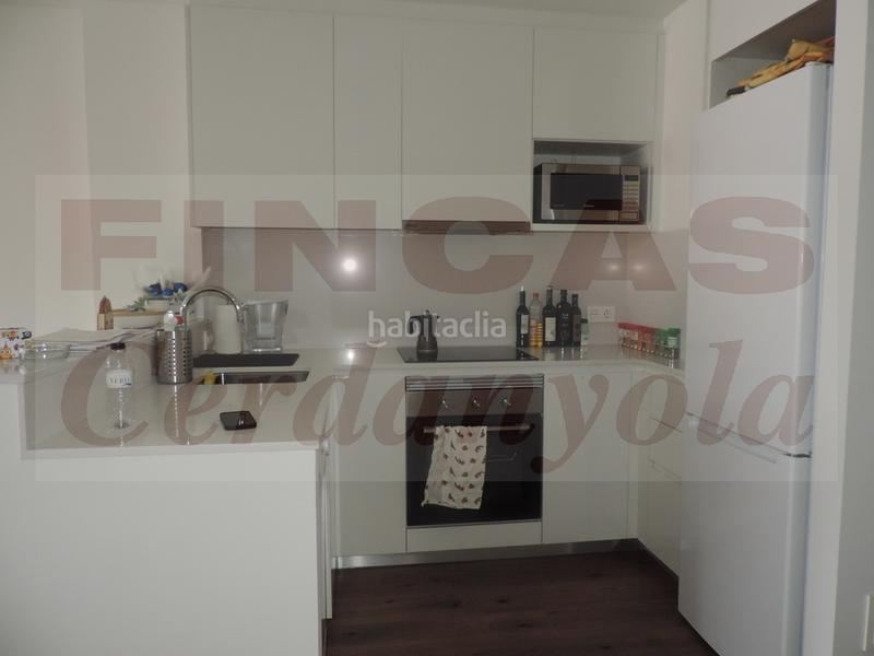 Foto 205662b6-e431-4f91-973e-6c7e3fcf4e25. Piso en passeig de la riera 15h piso nou a estrenar en Cerdanyola del Vallès