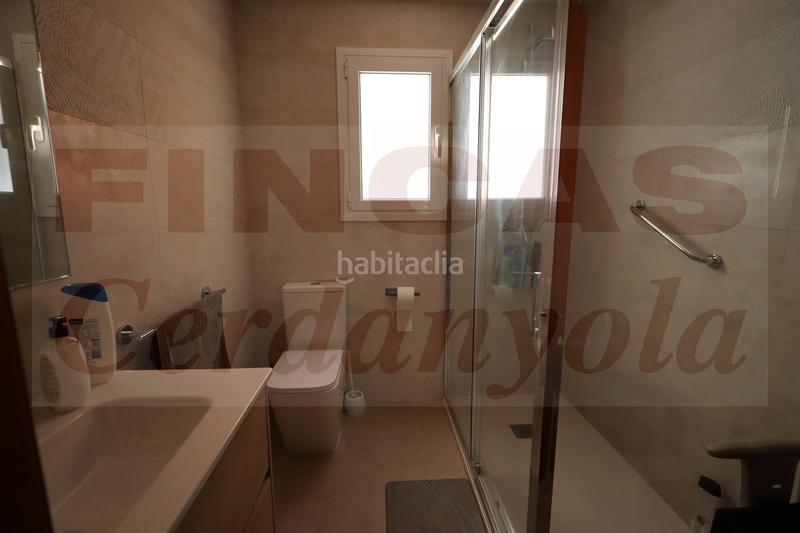 Foto 3b9b828e-c571-425c-a92a-4d65d77791ec. Piso pis en perfecte estat en Serraparera Cerdanyola del Vallès