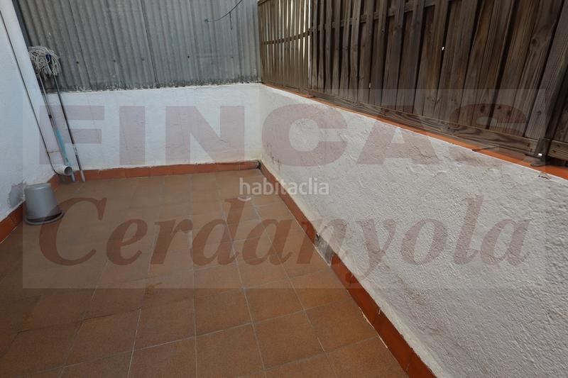 Foto 61301525-dd2c-4b7c-bf95-c1a98098d1fc. Casa a schiera con riscaldamento parcheggio in Catalunya - Fontetes Cerdanyola del Vallès