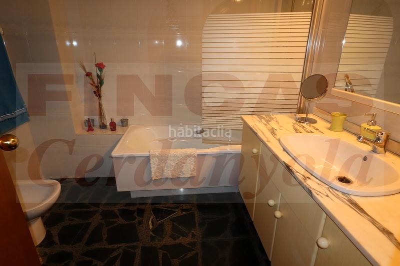 Foto a583fd79-cc89-455a-b438-683741909f04. Casa a schiera con riscaldamento parcheggio in Catalunya - Fontetes Cerdanyola del Vallès