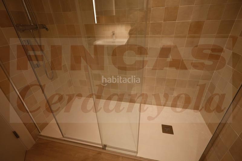 Foto afc03b74-3485-48ca-87ed-d3de27acc0b4. Pis amb calefacció a Centre-Cordelles Cerdanyola del Vallès