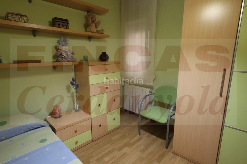 Foto 22d6bdde-4ba4-4829-b27e-370766c76e7d. Piso pis en perfecte estat en Centre-Cordelles Cerdanyola del Vallès