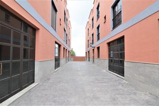 Business premise in Arona Pueblo. Amplios y céntricos locales en arona casco