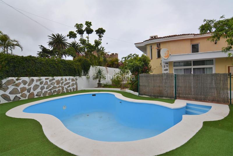 Foto cac9c95e-f89f-4b39-8446-85095348baf5. Chalet villa independiente en el los realejos en Longuera - Toscal Realejos (Los)