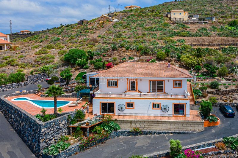 Foto a7bfd5d5-7078-489b-a5bb-75fe389038b9. Chalet en Armeñime - Las Moraditas - Las Cancelas Adeje