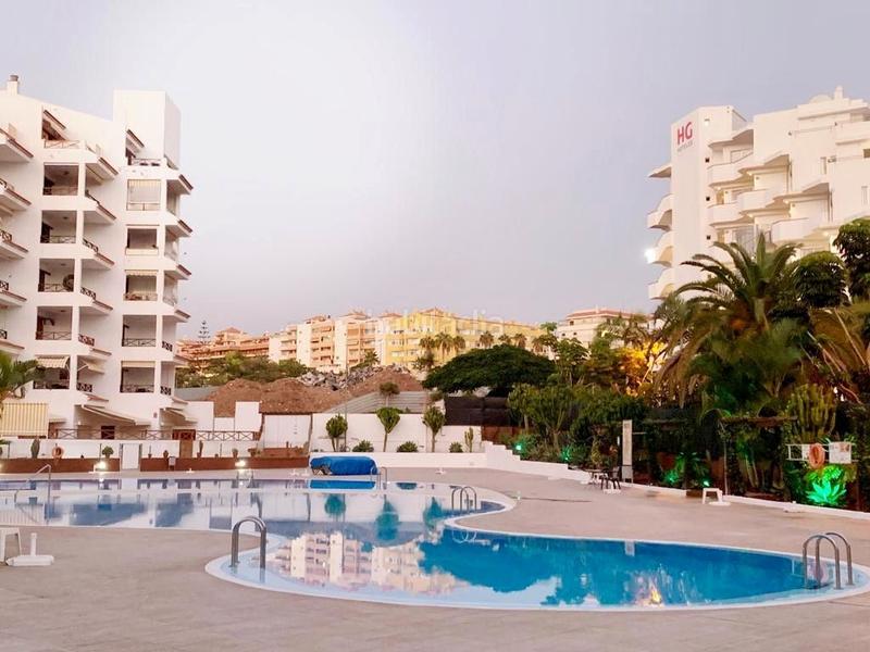 Foto 2e7c5dbc-ea28-4ef5-b7a0-3c768b409cf7. Apartament amb piscina a Los Cristianos Arona