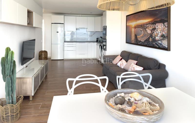 Foto 8834d8e8-fc8b-480f-a6a8-a61aab7c058c. Location appartement dans Los Cristianos Arona