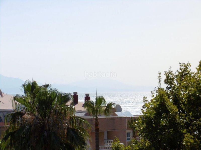 Foto d7065f33-4a39-4f2e-a7e4-cea5c49d5a02. Pis amb calefacció aparcament piscina a La Carihuela - Los Nidos Torremolinos