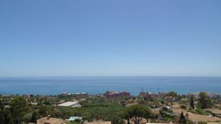 Chalet à La Capellanía - El Higuerón. Espaciosa con vistas al mar
