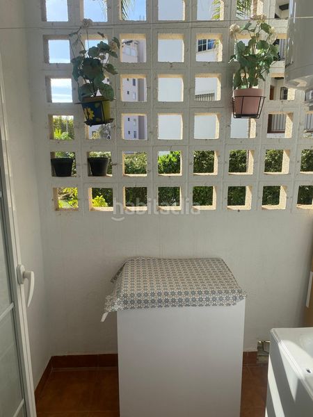 Foto 4346d2b7-a023-469f-a4b1-14487db5f73f. Apartament amb aparcament piscina a Montemar Torremolinos