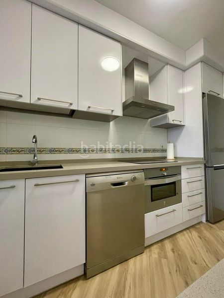 Foto edf73208-0fee-4b63-a5f5-f7aaa75e9144. Apartament amb aparcament piscina a Montemar Torremolinos