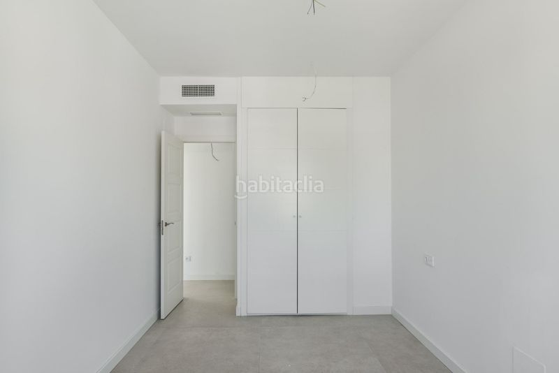 Foto 0b9d2540-8d22-4e98-9604-d615a1204771. Àtic a calle la cornisa 14 a Montemar Torremolinos