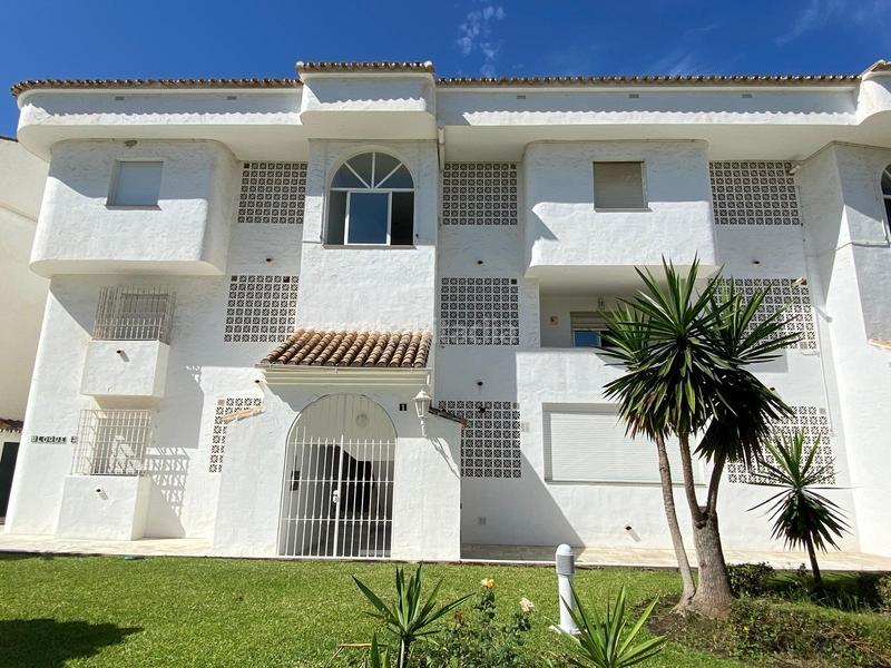 Foto 0ac84318-35d6-4fed-8307-8b154445548e. Appartement mit parking pool in Nueva Andalucía centro Marbella