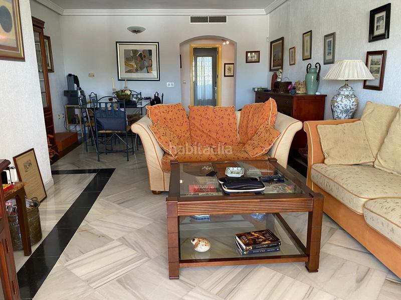 Foto 98c5ca45-20ca-4ece-93ee-0330935a210c. Appartement mit parking pool in Nueva Andalucía centro Marbella