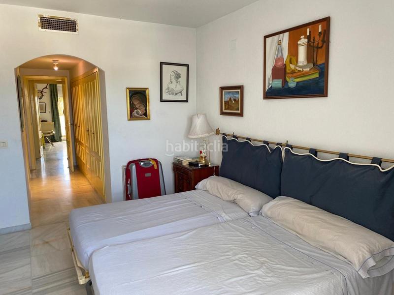 Foto bd72184f-7507-4af7-b794-1cd92fe46cea. Appartement mit parking pool in Nueva Andalucía centro Marbella
