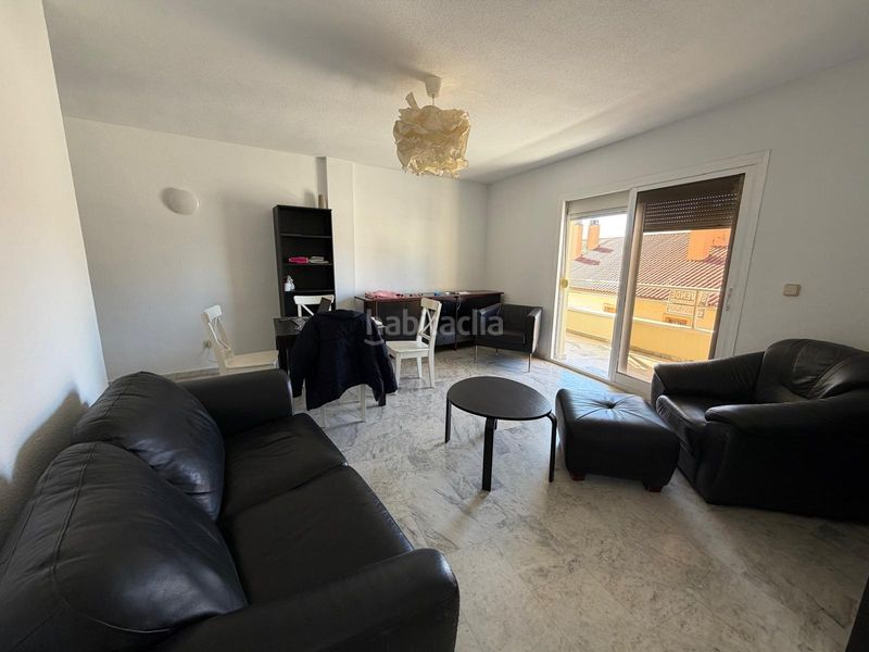Foto a0629487-f6f4-43a1-ba1e-618936edf932. Apartament amb aparcament piscina a La Carihuela - Los Nidos Torremolinos