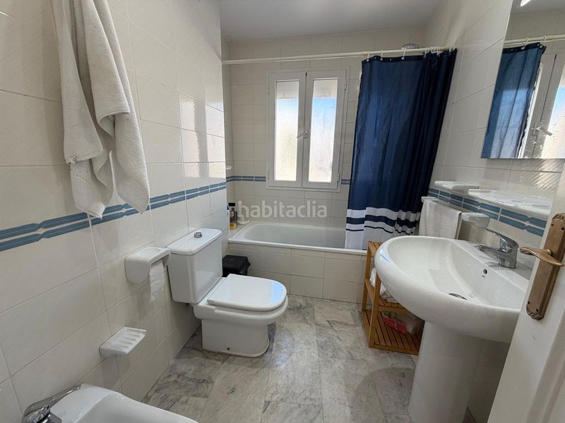 Foto e581691e-0860-4732-96e0-a6b89d3531ff. Apartament amb aparcament piscina a La Carihuela - Los Nidos Torremolinos