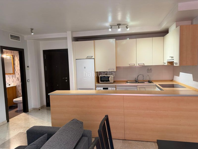Foto c2b71500-30d4-48d2-aaab-1f56b00e7152. Apartament amb aparcament a Loma de los Riscos Torremolinos